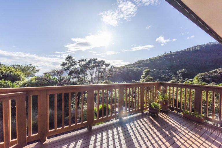 Photo of property in 1 Field Terrace, Okiwi Bay, 7193