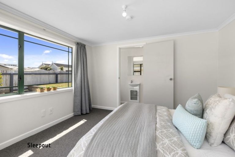 Photo of property in 18 Richmond Street, Petone, Lower Hutt, 5012