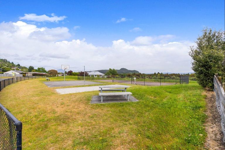 Photo of property in 23 Parekaawa Drive, Motuoapa, 3382