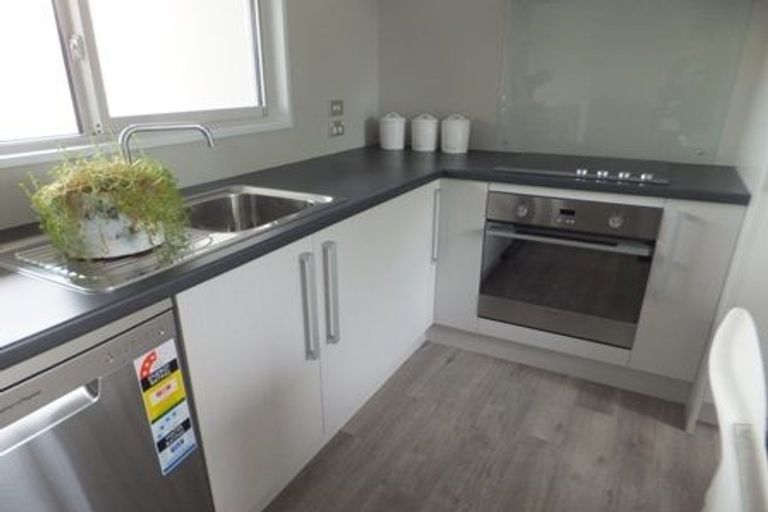 Photo of property in 114c Nursery Road, Phillipstown, Christchurch, 8011