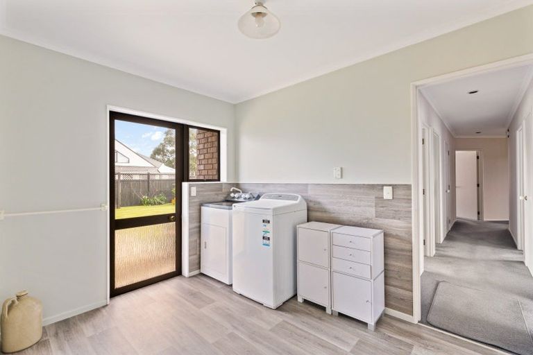 Photo of property in 151 Heta Road, Highlands Park, New Plymouth, 4312