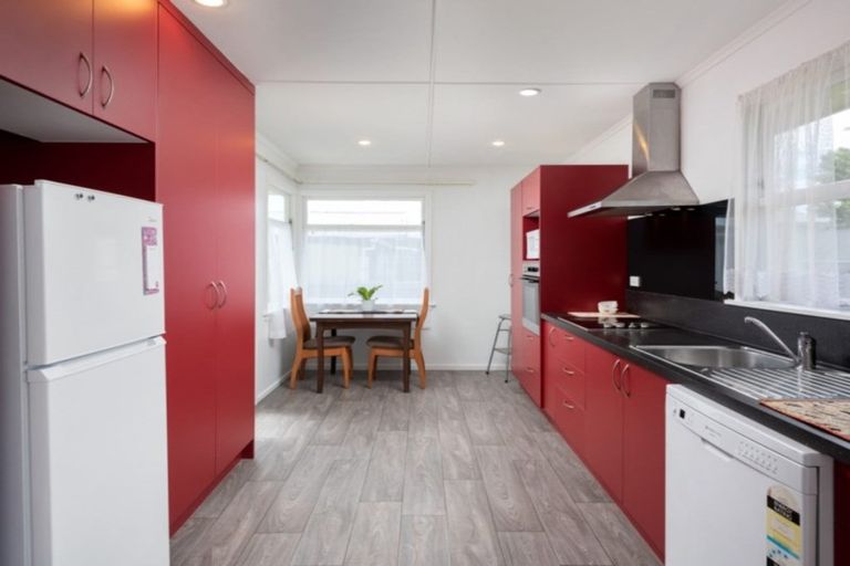 Photo of property in 10b Glover Crescent, Blenheim, 7201