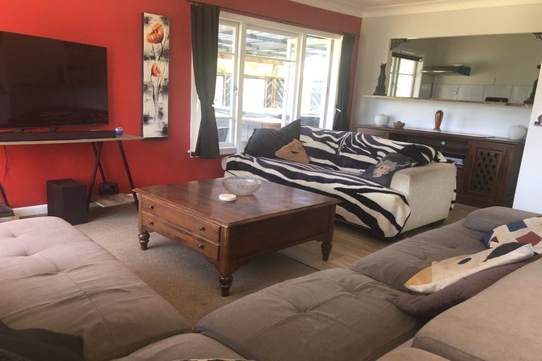 Photo of property in 2083a Paparoa Valley Road, Paparoa, 0571