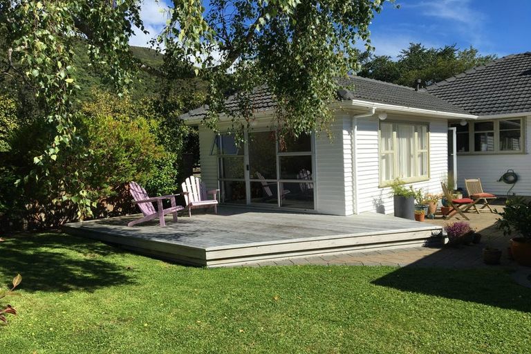 Photo of property in 153 Riverside Drive, Waiwhetu, Lower Hutt, 5010