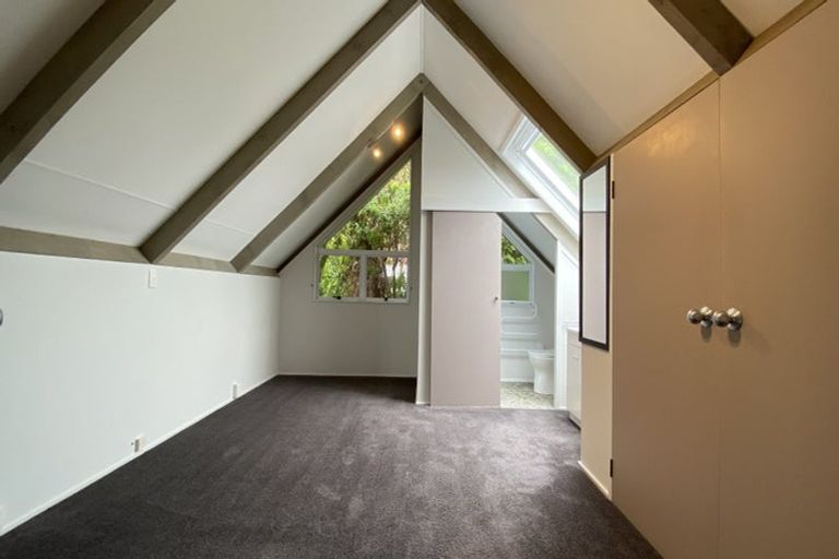 Photo of property in 2/555 East Coast Road, Browns Bay, Auckland, 0630