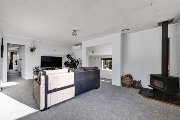 Photo of property in 5 Hobart Drive, Spotswood, New Plymouth, 4310