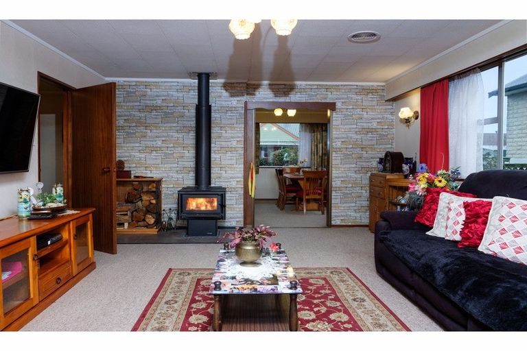 Photo of property in 26 Walton Park Avenue, Fairfield, Dunedin, 9018