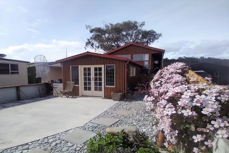 Photo of property in 9 The Strand, Okarito, Whataroa, 7886