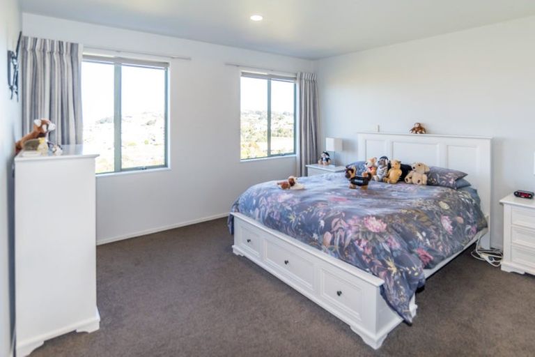 Photo of property in 272 Alec Craig Way, Gulf Harbour, Whangaparaoa, 0930