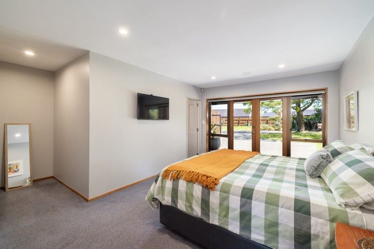 Photo of property in 73 Halswell Junction Road, Halswell, Christchurch, 8025