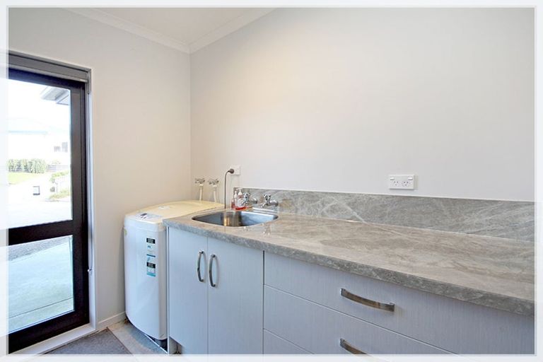 Photo of property in 30a Cook Street, Foxton, 4814