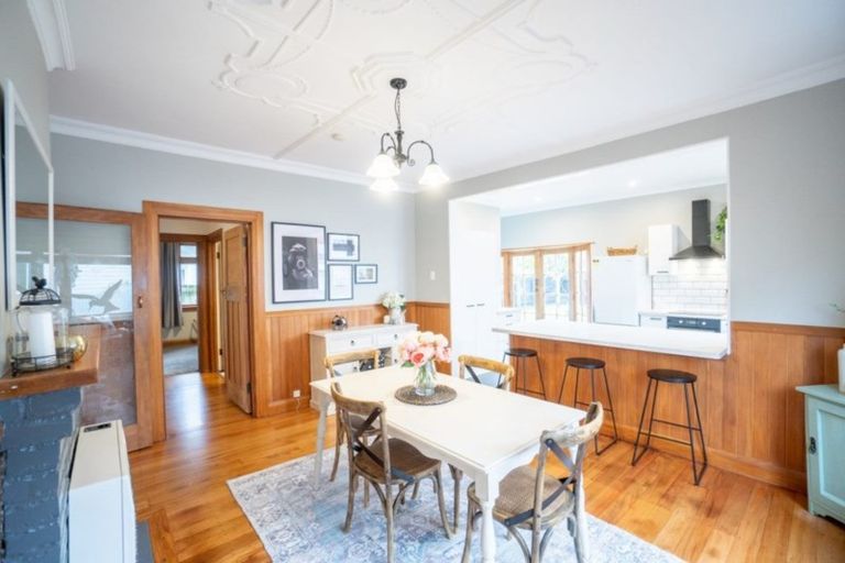 Photo of property in 24 Thomson Street, West End, Palmerston North, 4412