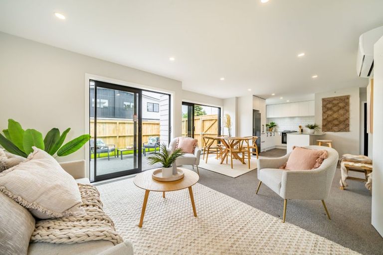 Photo of property in 42b Moeraki Road, Maoribank, Upper Hutt, 5018