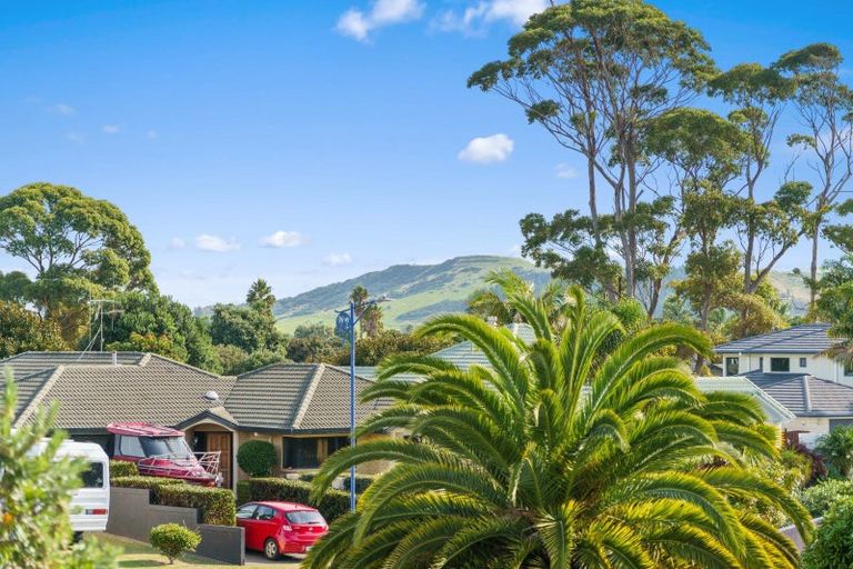 Photo of property in 15 Seychelles Drive, Papamoa Beach, Papamoa, 3118