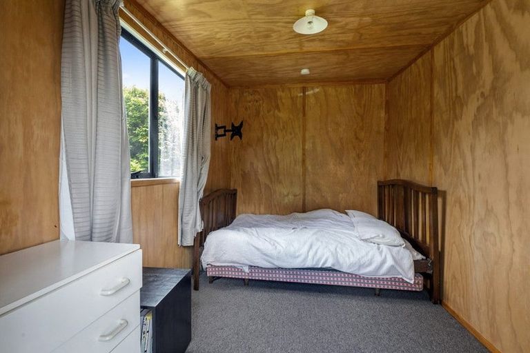 Photo of property in 19 Irwin Place, Kinloch, Taupo, 3377