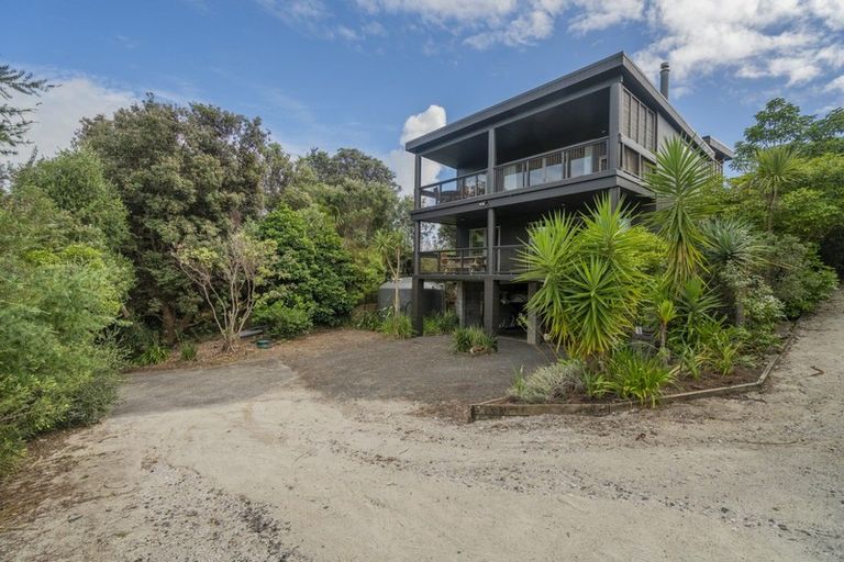 Photo of property in 115 Waipapa Place, Whangapoua, Coromandel, 3582