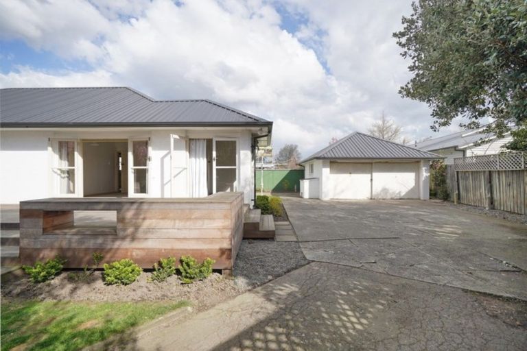 Photo of property in 3 Idris Road, Fendalton, Christchurch, 8052