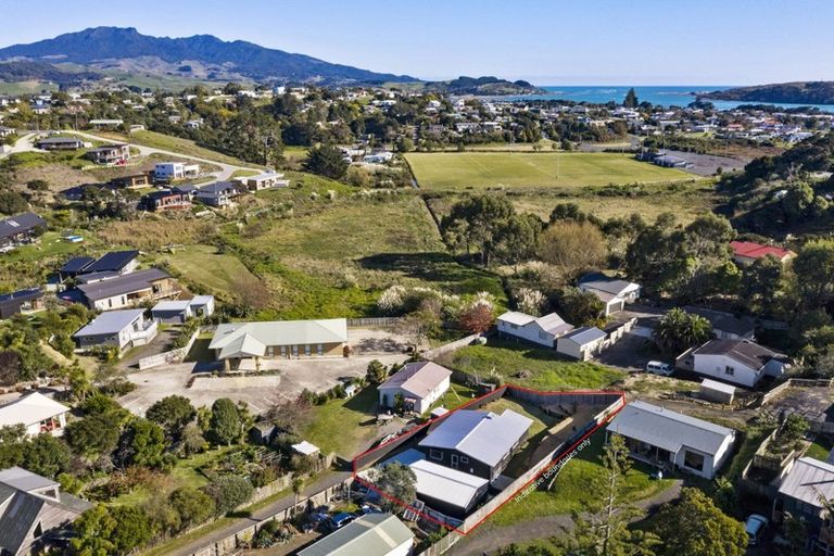 Photo of property in 7b Violet Street, Raglan, 3225