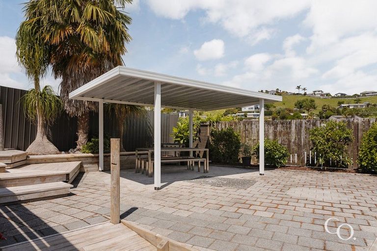 Photo of property in 129 Osprey Drive, Welcome Bay, Tauranga, 3112