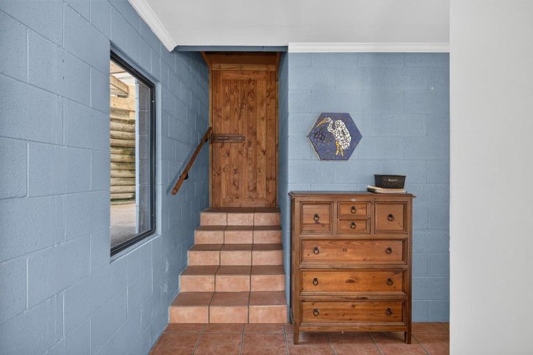 Photo of property in 6 Doris Faigan Lane, Charteris Bay, Lyttelton, 8971