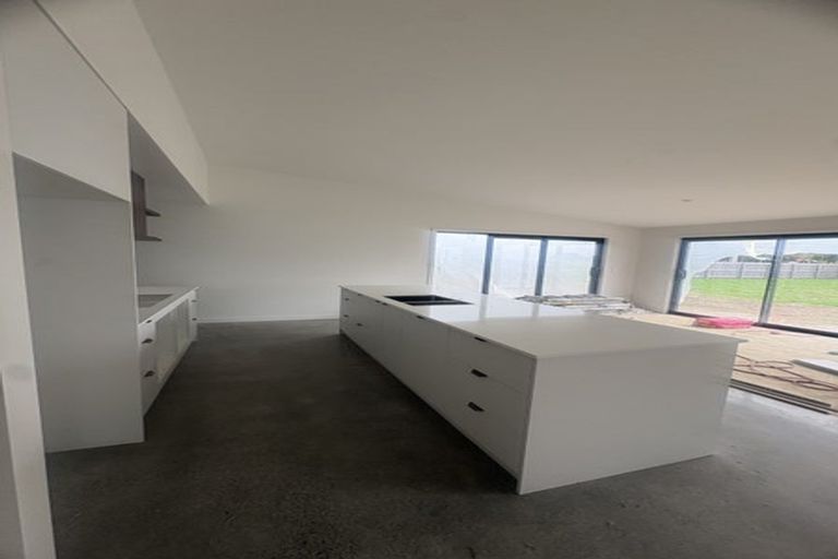 Photo of property in 27 Whakahaumako Road, Leamington, 3495
