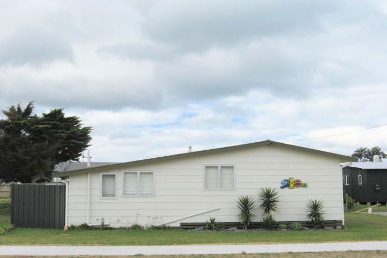 Photo of property in 218a Philomel Road, Whangamata, 3620