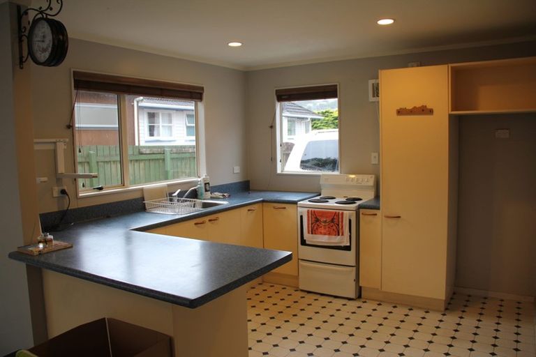 Photo of property in 106a Moorefield Road, Johnsonville, Wellington, 6037