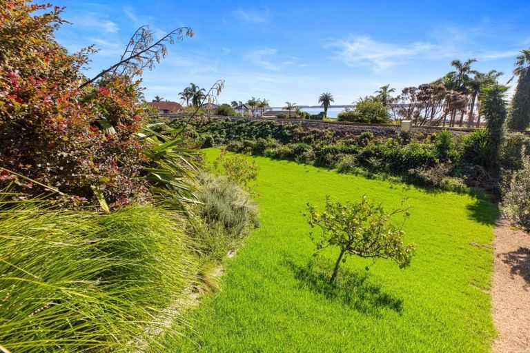 Photo of property in 8 Aylesbury Terrace, Otumoetai, Tauranga, 3110