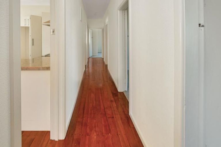 Photo of property in 11 Higgins Street, Marewa, Napier, 4110