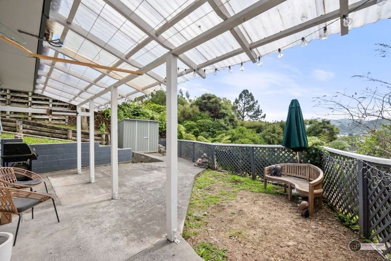 Photo of property in 99a Bird Grove, Stokes Valley, Lower Hutt, 5019