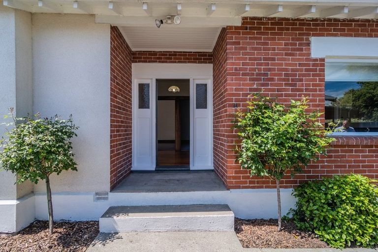 Photo of property in 12 Otipua Road, Kensington, Timaru, 7910