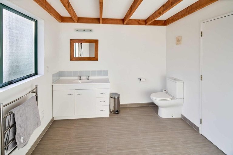 Photo of property in 218 Flightys Road, Judgeford, Porirua, 5381