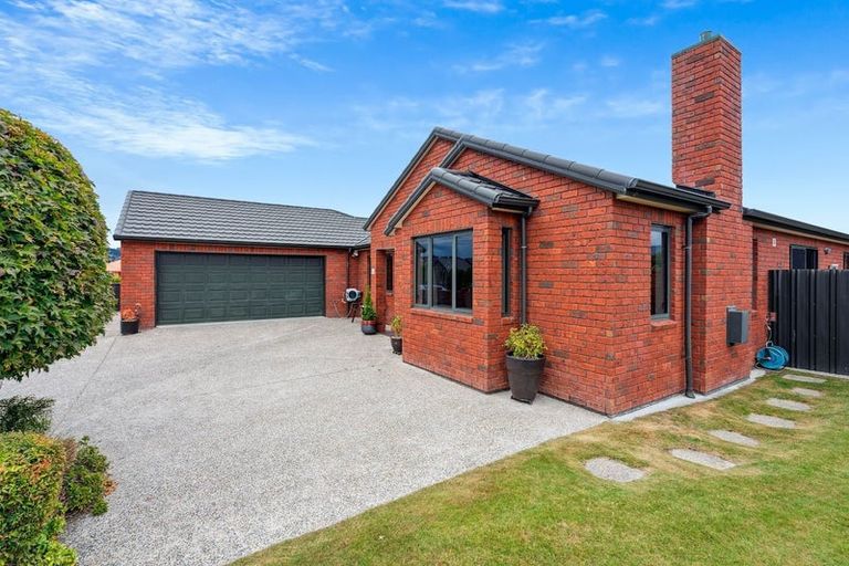 Photo of property in 3 Solway Place, Mosgiel, 9024