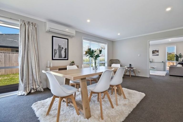 Photo of property in 9 Annie Going Lane, Halswell, Christchurch, 8025