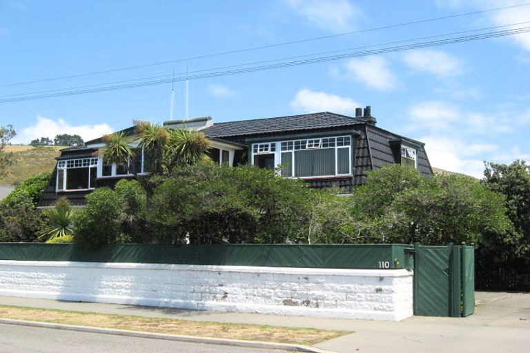 Photo of property in 110 Esplanade, Sumner, Christchurch, 8081