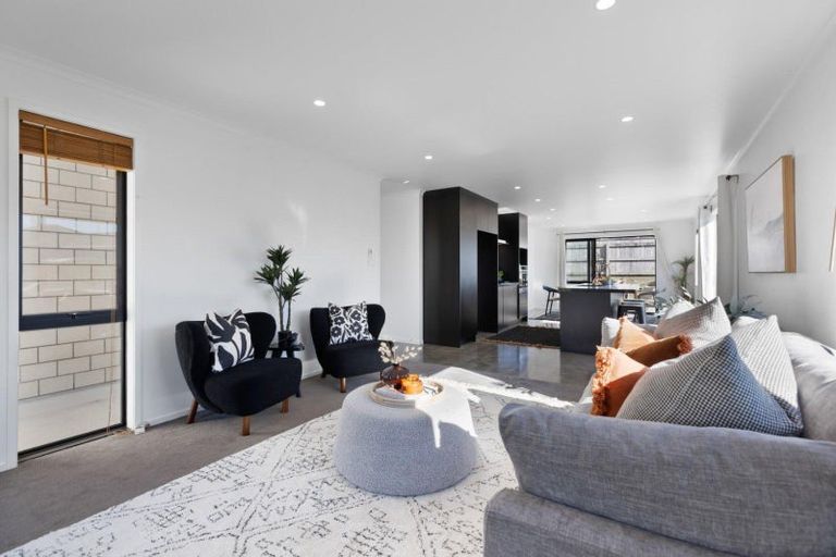 Photo of property in 13 Rua Place, Bell Block, New Plymouth, 4312