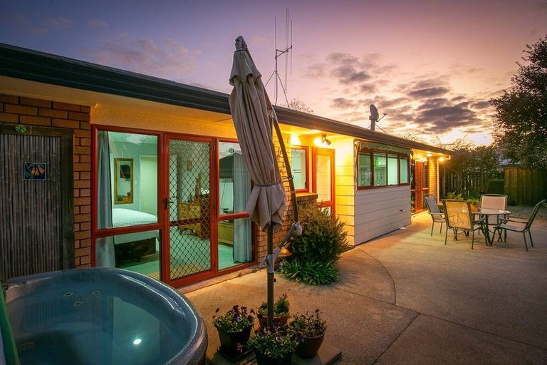 Photo of property in 103 Browning Street, Leamington, Cambridge, 3432