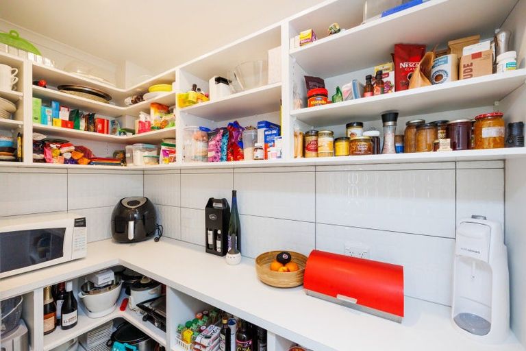 Photo of property in 27 Poole Street, Feilding, 4702