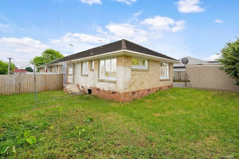 Photo of property in 3/4 Fleming Street, Manurewa East, Auckland, 2102
