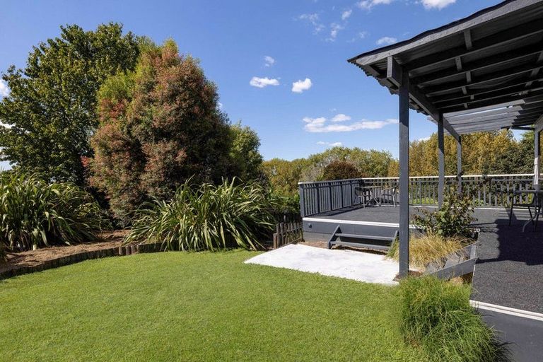 Photo of property in 12 Nettlingham Place, Te Puke, 3119
