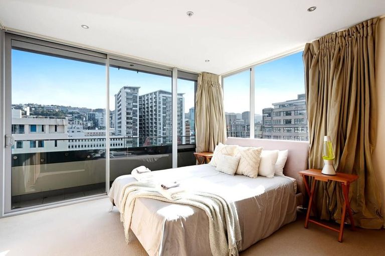 Photo of property in Sanctum Apartments, 73/10a Ebor Street, Te Aro, Wellington, 6011