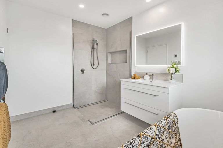 Photo of property in 5 Hawk Close, Rolleston, 7615