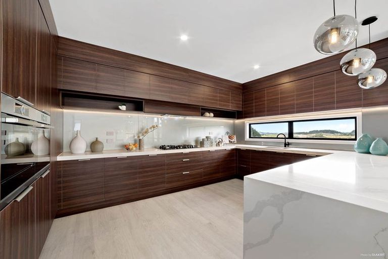 Photo of property in 27 Takurua Terrace, Orewa, 0931