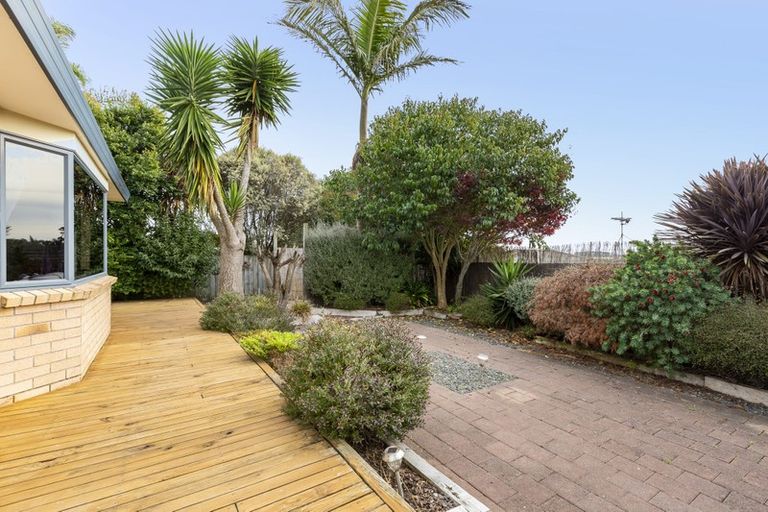 Photo of property in 12a Hawke Place, Pukekohe, 2120