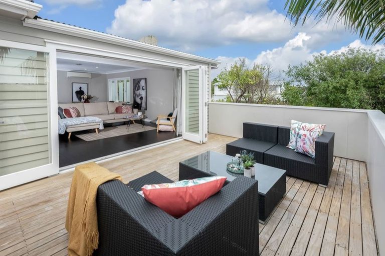 Photo of property in 74 Drake Street, Howick, Auckland, 2014