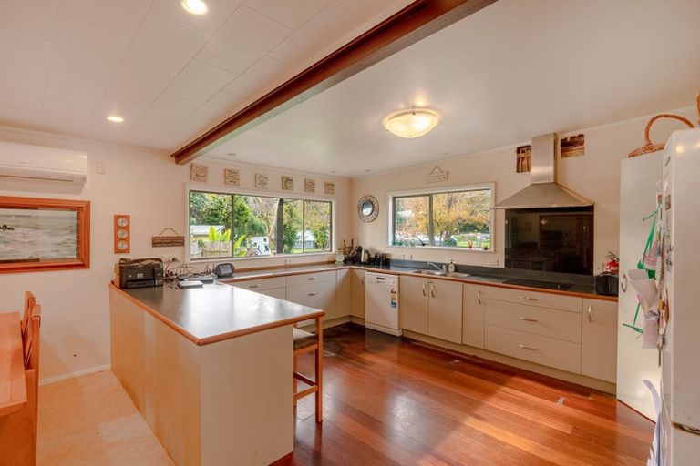 Photo of property in 169 Ringawhati Road, Otaki, 5583