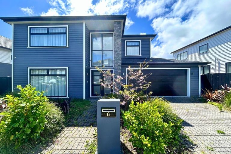 Photo of property in 6 Habitat Place, Hobsonville, Auckland, 0616