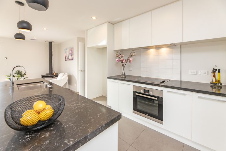 Photo of property in 8 Park Lane, Rolleston, 7614