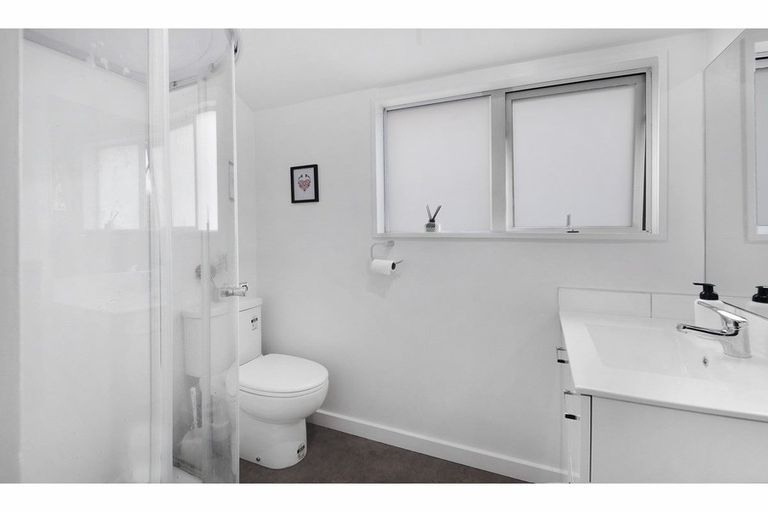 Photo of property in 1/115 Waltham Road, Sydenham, Christchurch, 8023