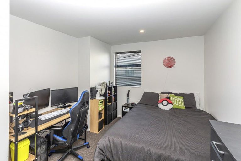 Photo of property in 2/38 Wildberry Street, Woolston, Christchurch, 8023
